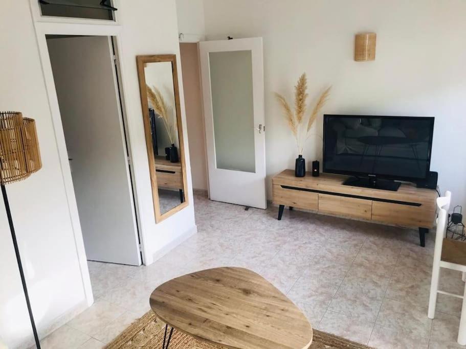 Appartement Tres Palmeras - Parking Privado Lloret de Mar